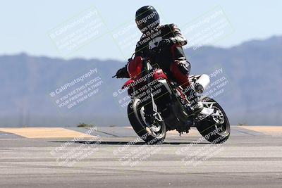 media/Oct-13-2025-Moto Forza (Mon) [[a66d839500]]/4-C Group/Session 4 (Turn 9)/